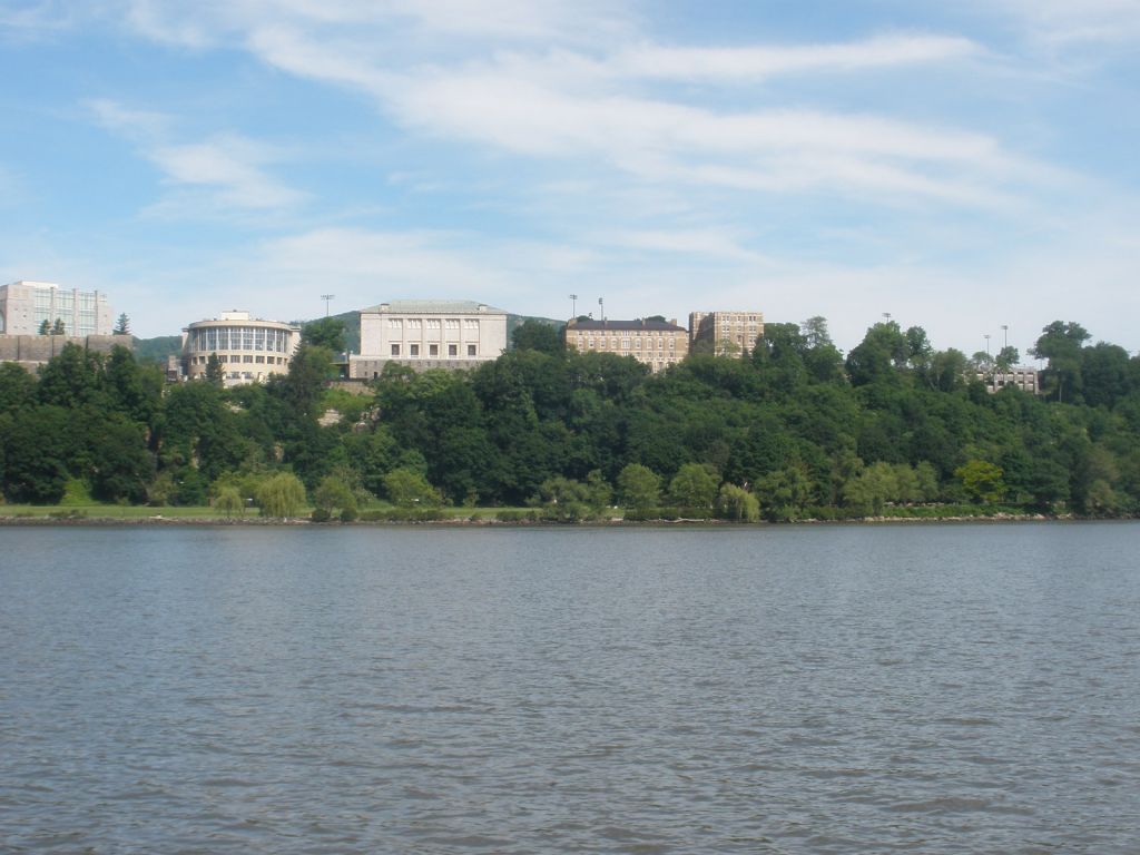 13-West-Point-Military-Academy-On-Hudson-River-Looking-West