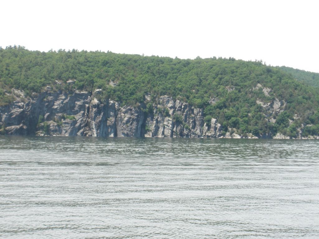 17-Shore-Along-Lake-Champlain